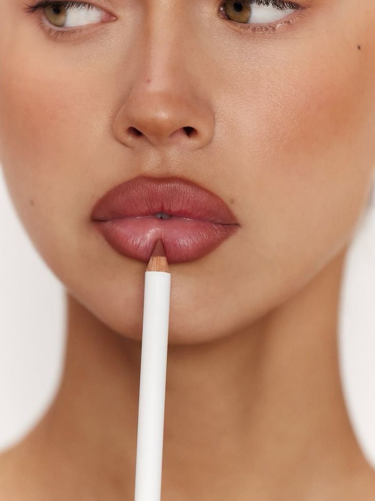 Lip Liner