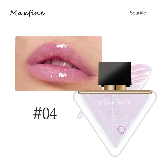 Clear and translucent lip gloss, not easy to fade, pure and desired. White water lip gloss, pearl like and fine shimmering lipst