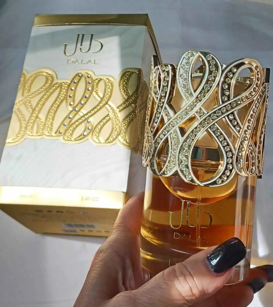 Dalal EDP 100ml Spray， The luxurious golden bottle body design features a floral and fruity aroma, sweet yet not greasy, suitable for daily use, dating, and gift giving scenarios.