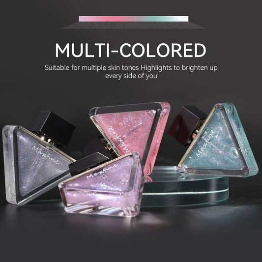Clear and translucent lip gloss, not easy to fade, pure and desired. White water lip gloss, pearl like and fine shimmering lipst